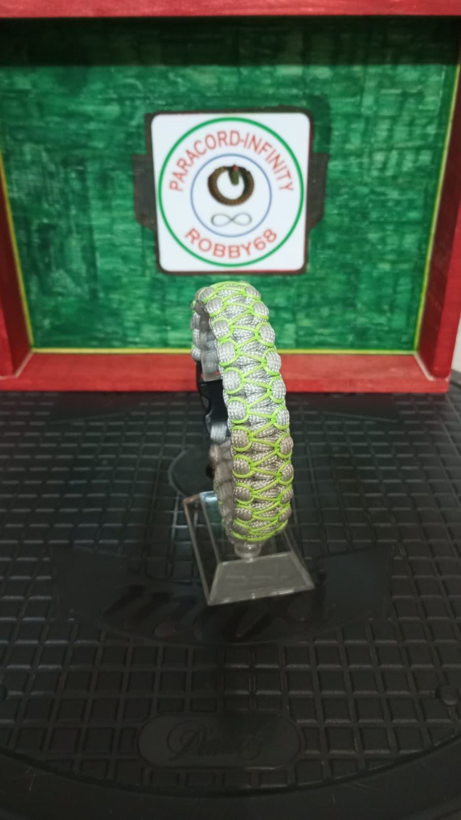 Bracelet