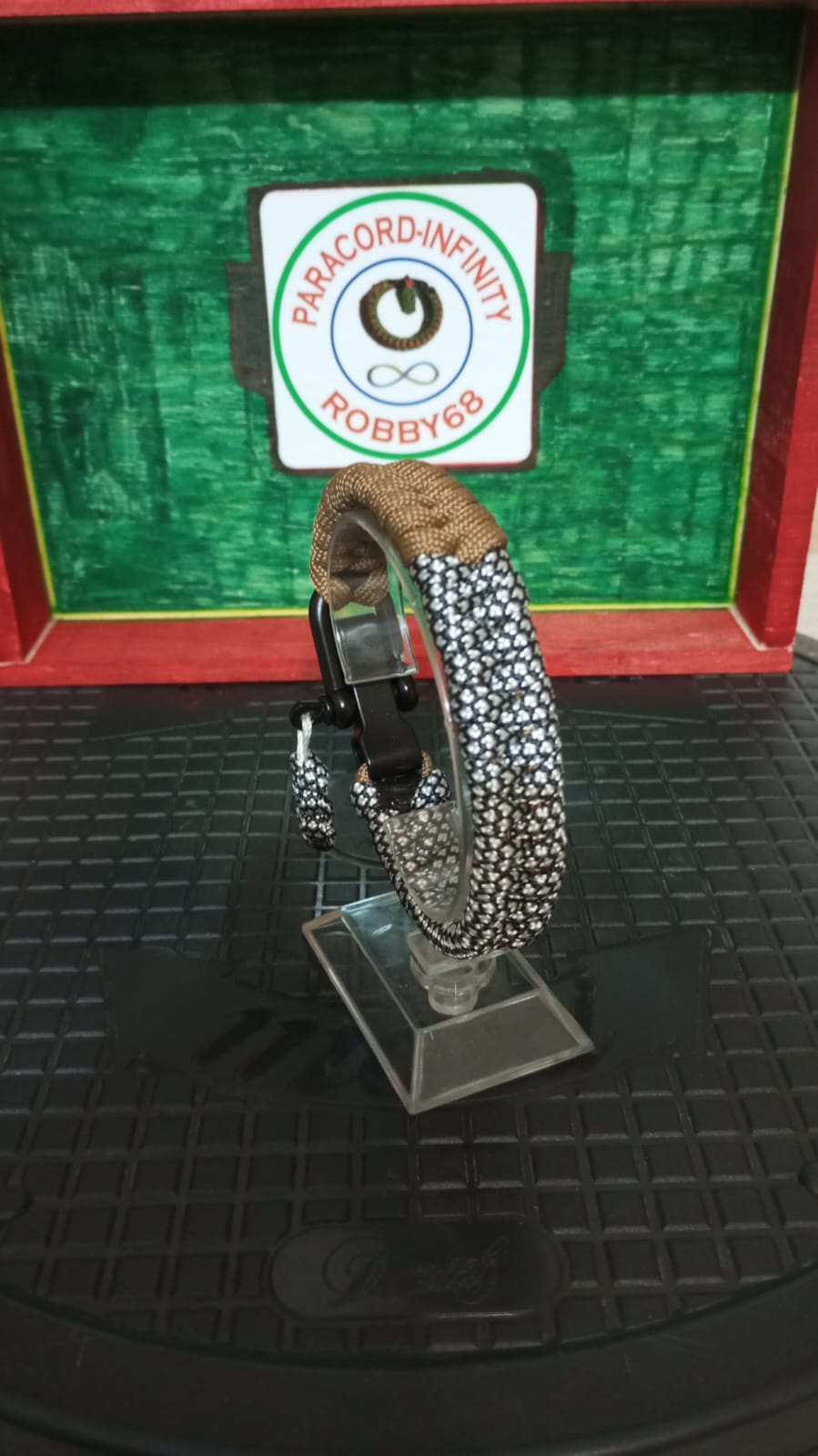 Bracelet